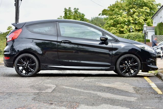 Ford Fiesta Ecoboost Zetec S Hatchback CN65PXA Black #5
