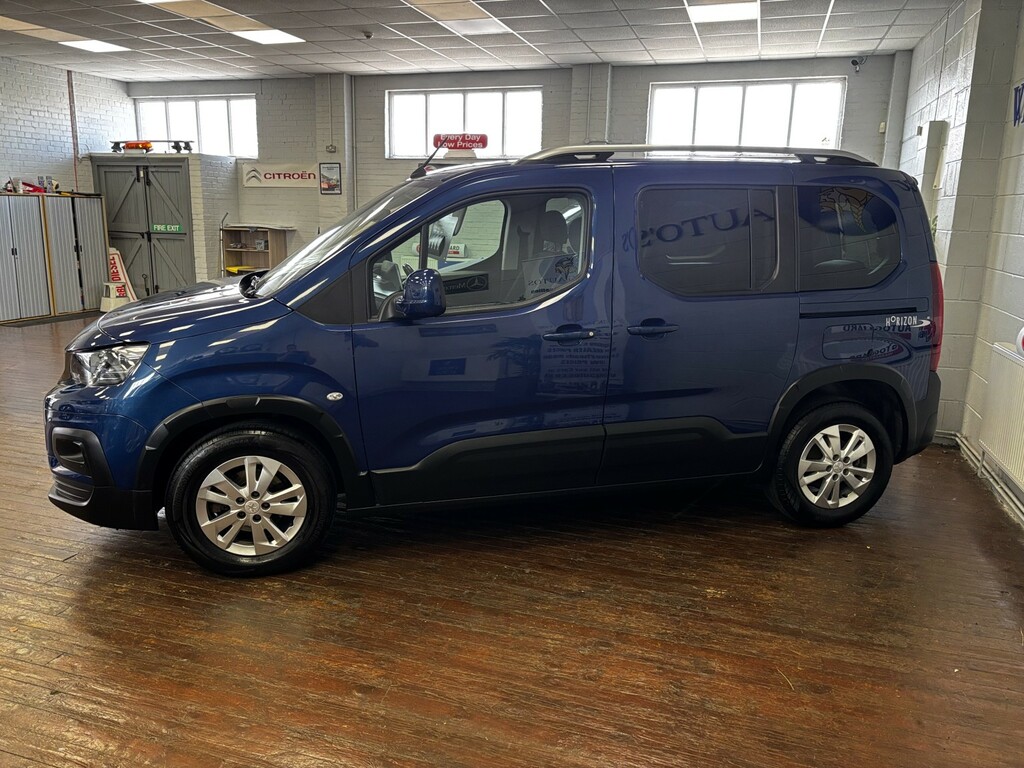 Peugeot Rifter Wheelchair Accessible Vehicle 1.5 Bluehdi Allure SB21HGU Blue #5