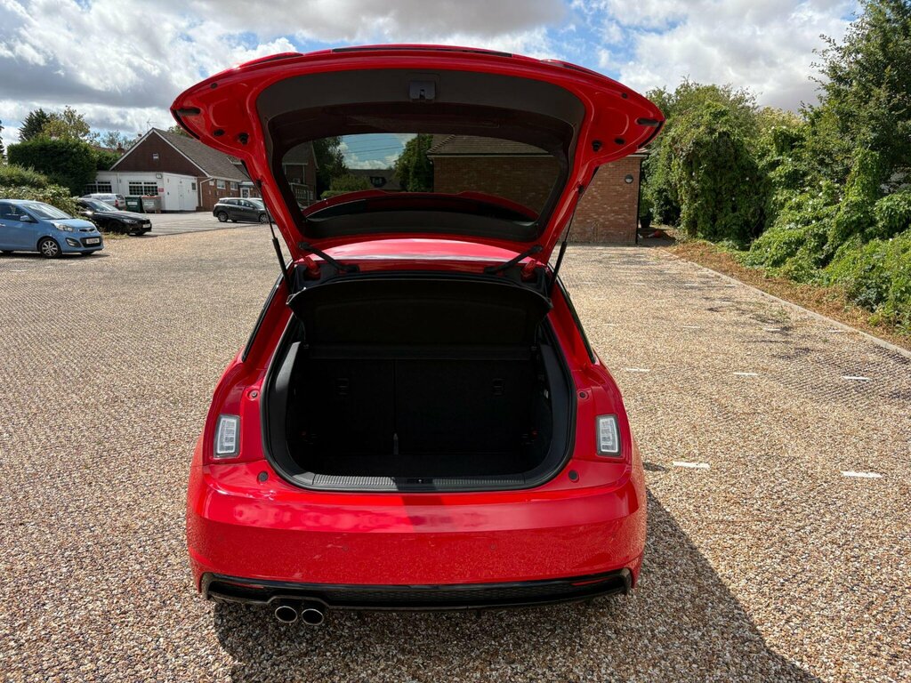 Audi A1 Hatchback 1.4 Tfsi S Line Sportback Euro 6 Ss 5 Red #32