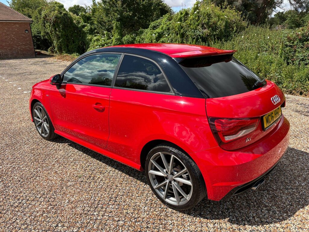 Audi A1 1.4 Tfsi Cod Black Edition Euro 6 Ss Red #5