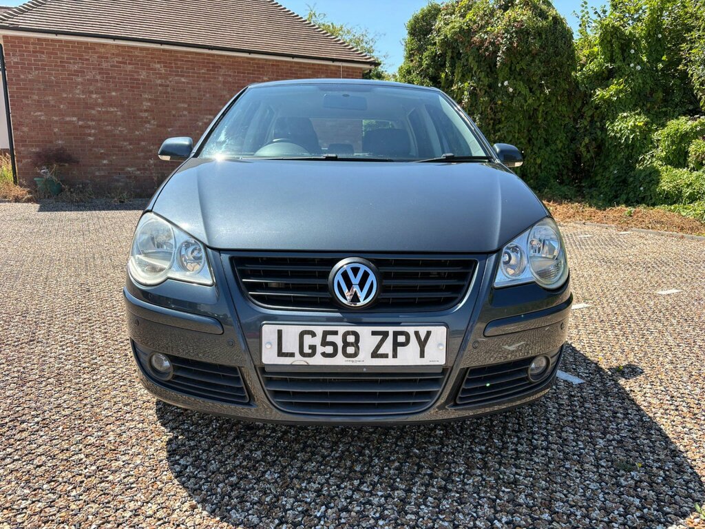 Volkswagen Polo  Black #18