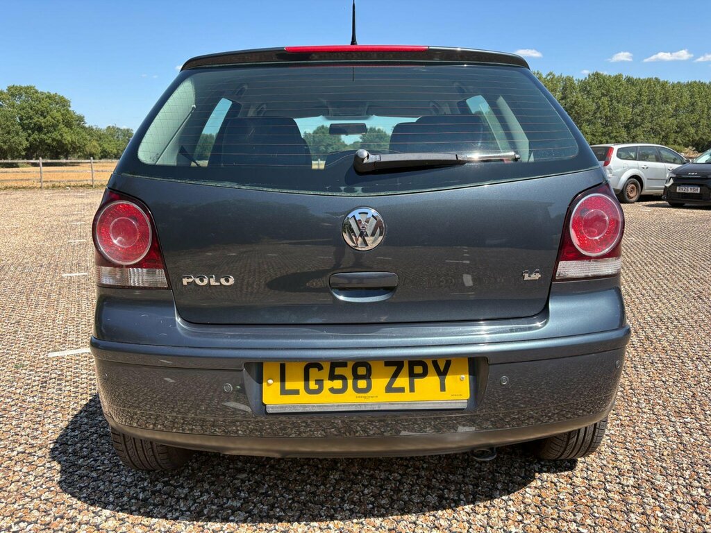 Volkswagen Polo  Black #22