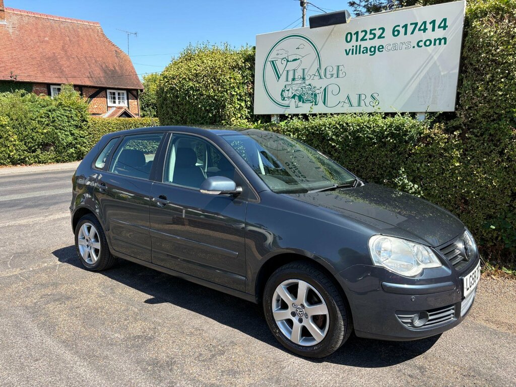 Volkswagen Polo  Black #1