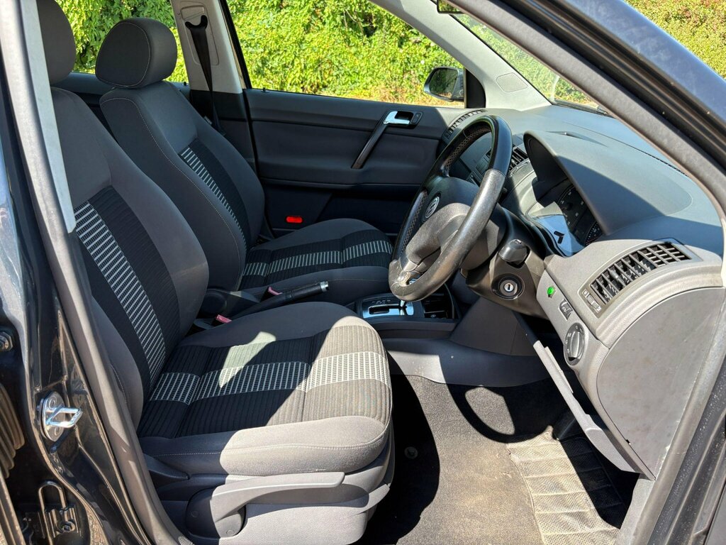 Volkswagen Polo  Black #34