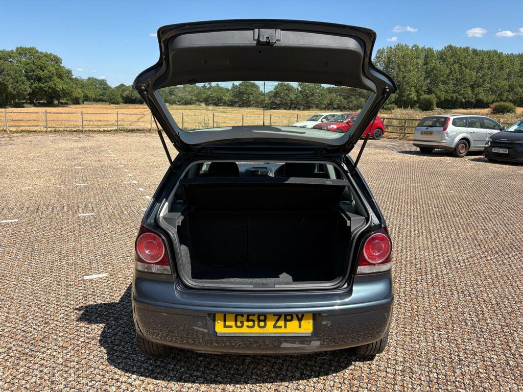 Volkswagen Polo  Black #30