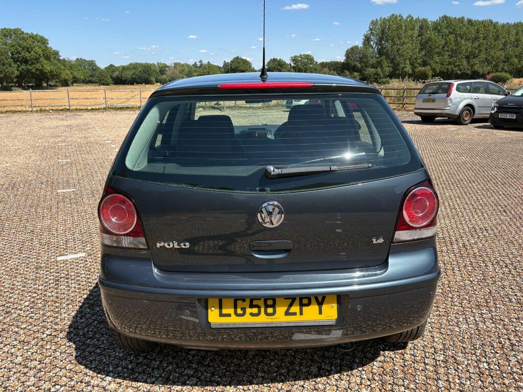 Volkswagen Polo  Black #6