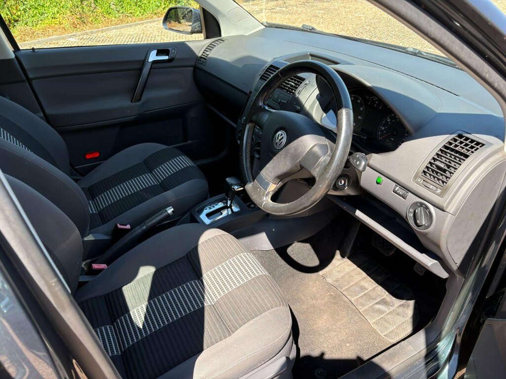Volkswagen Polo  Black #32
