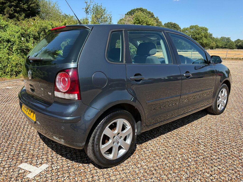 Volkswagen Polo  Black #23