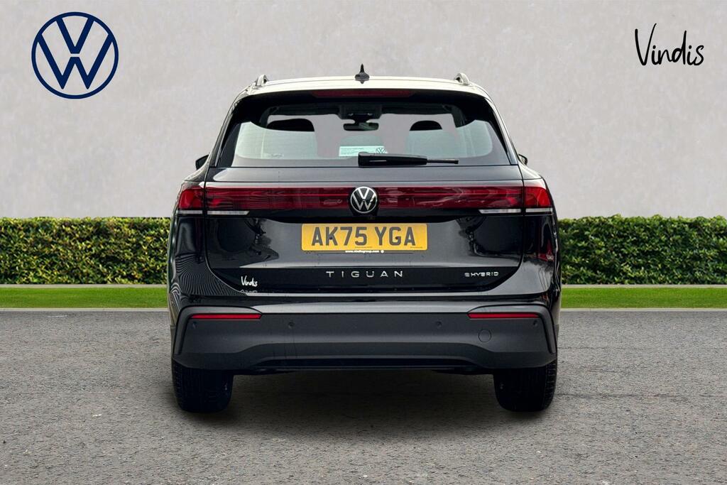 Volkswagen Tiguan Volkswagen Tiguan Life 1.5 Tsi Ehybrid 204 Ps 6-Sp AK75YGA Black #4