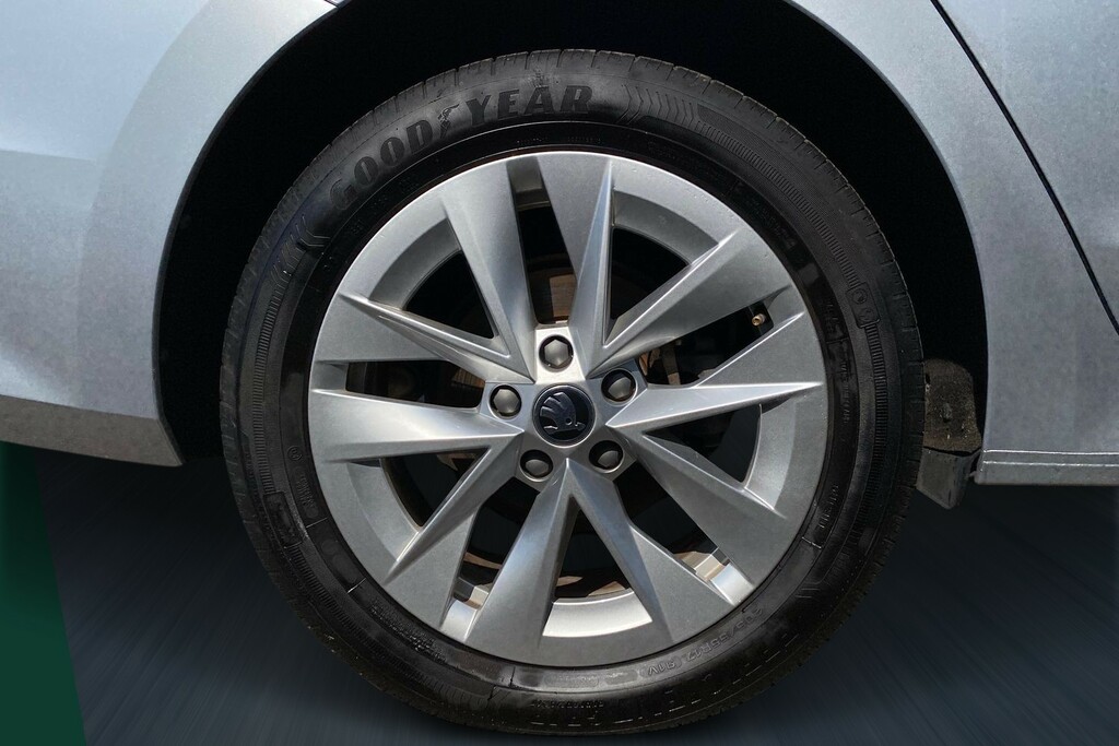 Skoda Octavia Skoda Octavia Se Technology 1.4 Tsi Iv 204 Ps Dsg Silver #5