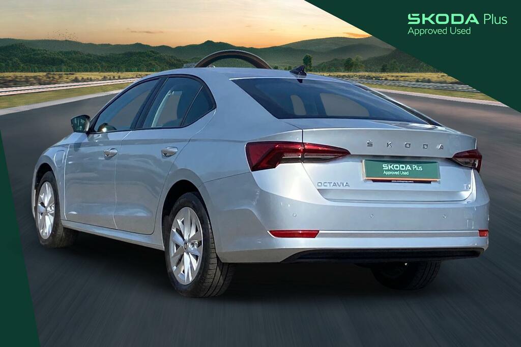 Skoda Octavia Skoda Octavia Se Technology 1.4 Tsi Iv 204 Ps Dsg Silver #3