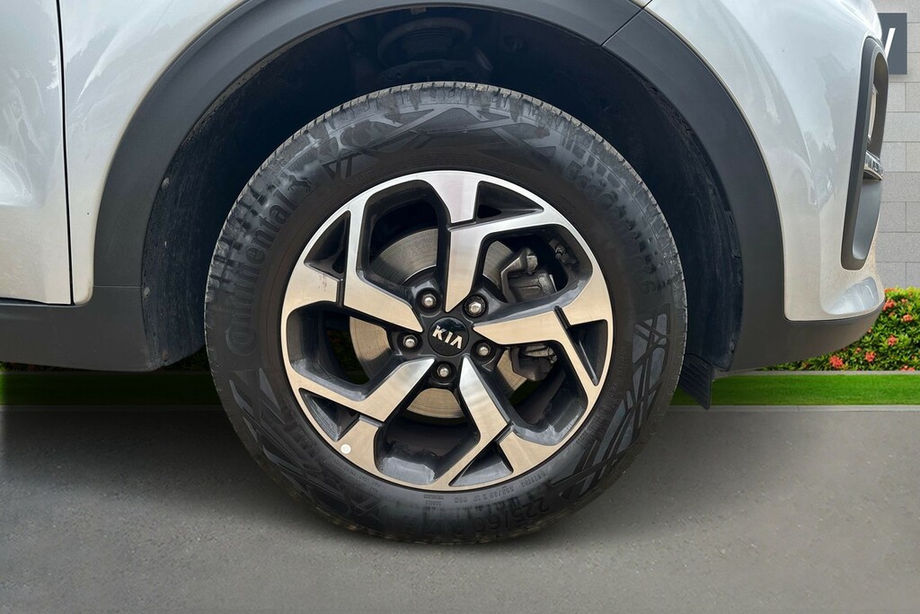 Kia Sportage Kia Sportage 1.6 Gdi 2 Gpf Suv E BT21VNW Silver #5
