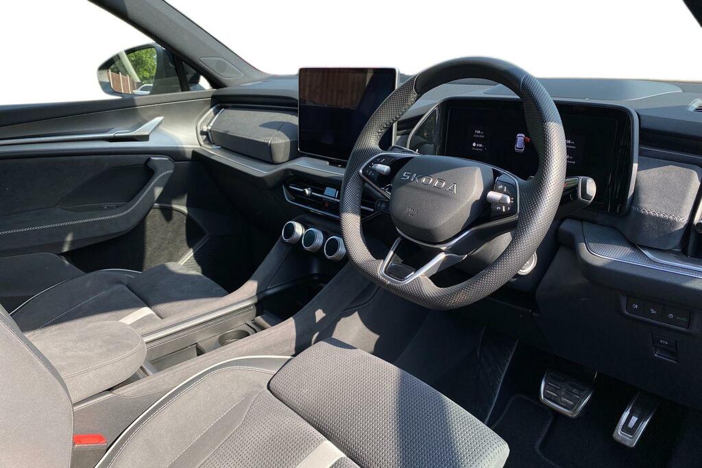 Skoda Kodiaq Skoda Kodiaq Sportline 7 Seats 1.5 Tsi E-tec 150 Black #6