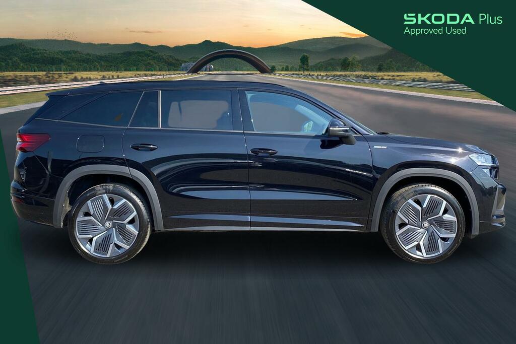 Skoda Kodiaq Skoda Kodiaq Sportline 7 Seats 1.5 Tsi E-tec 150 Black #4