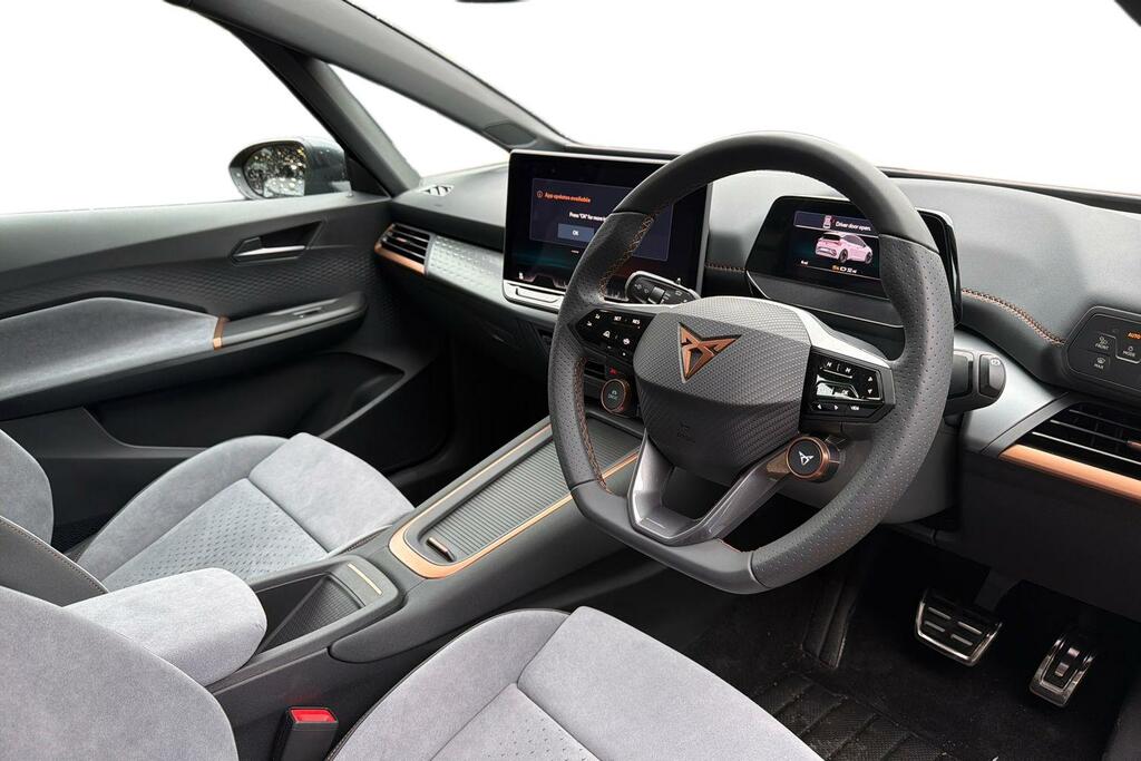 Cupra Born Cupra Born Hatchback 170Kw E-boost V3 59K KS26OZF Black #6