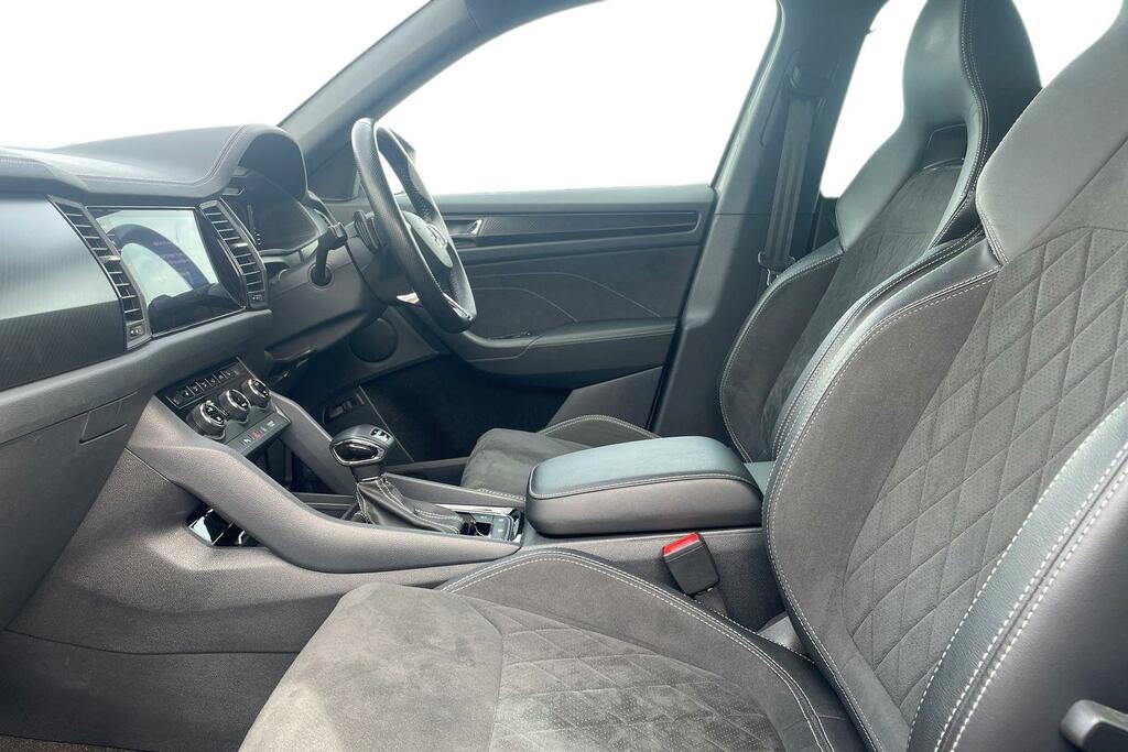 Skoda Kodiaq Skoda Kodiaq Sportline 7 Seats 2.0 Tdi 150 Ps 4X AF24TXL Grey #2