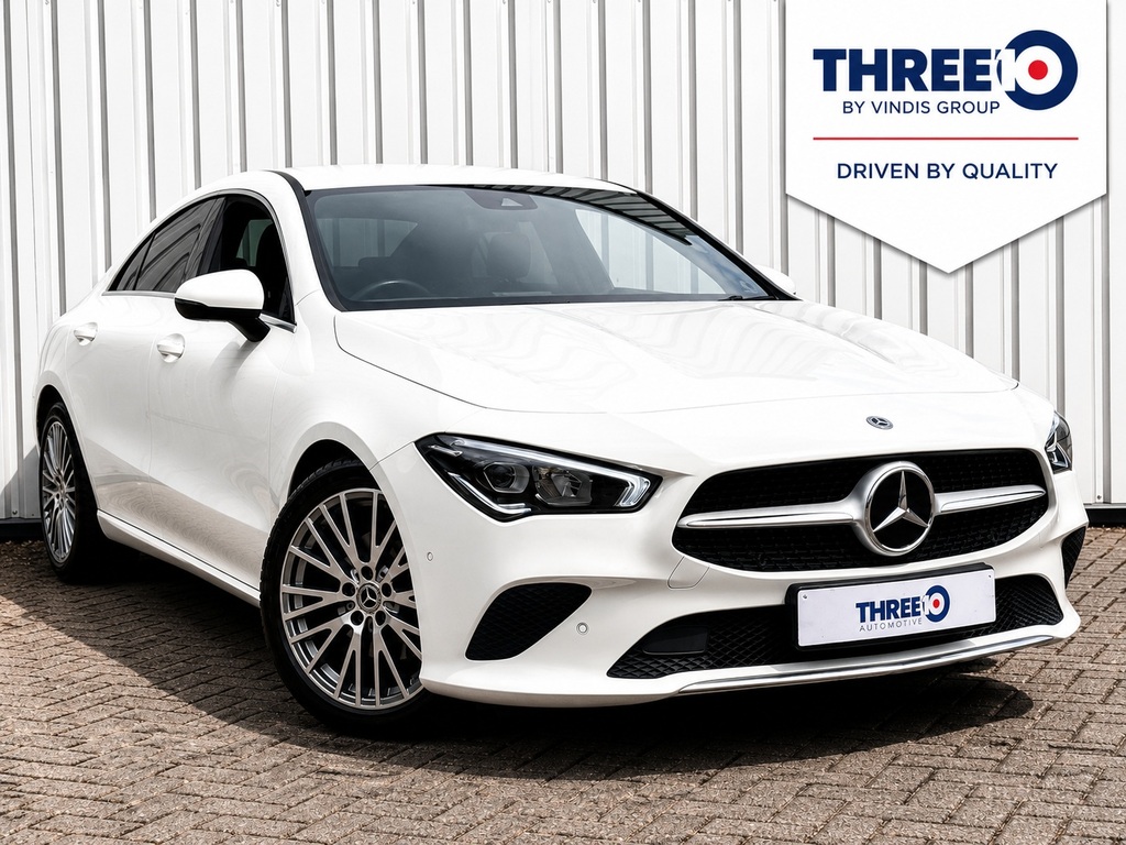 Mercedes-Benz CLA Class Mercedes-benz Cla 200 Sport Executive Ed A White