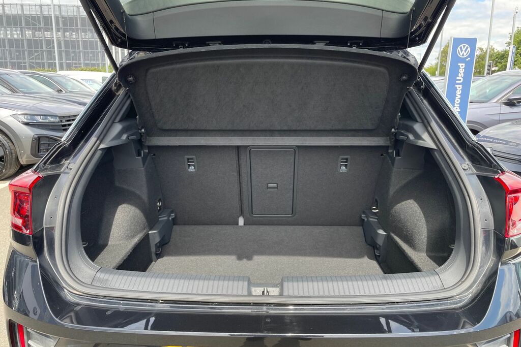 Volkswagen T-Roc Volkswagen T-roc R-line Tsi S-a AK23TFA Black #6
