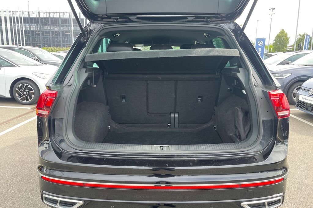 Volkswagen Tiguan Volkswagen Tiguan 1.5 Tsi 150 R-line Dsg KN72LOA Black #6