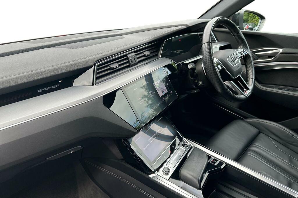 Audi E-tron Audi E-tron Sportback S Line 55 Quattro 300,00 Kw HG21RPU Black #2