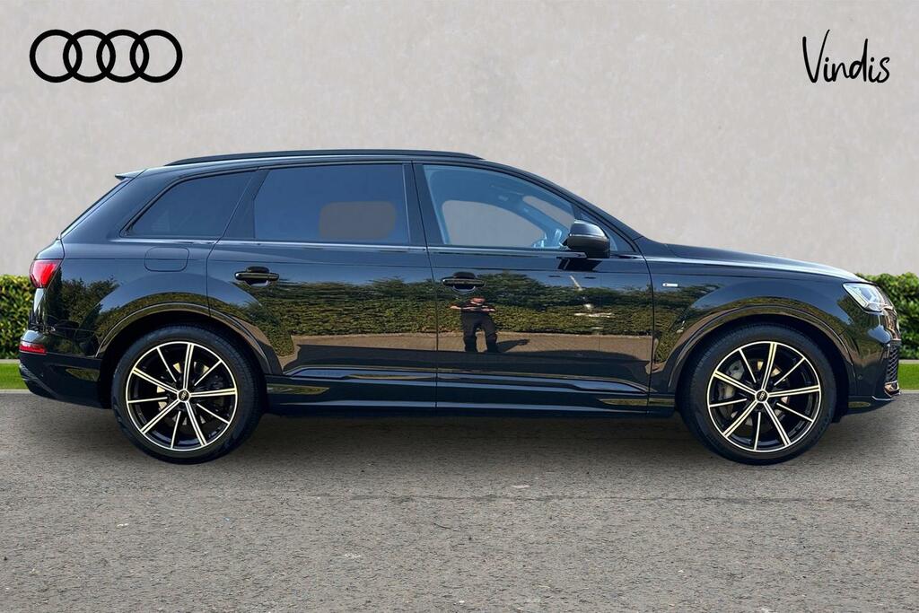 Audi Q7 Audi Q7 Black Edition 55 Tfsi Quattro 340 Ps Tiptr GY22KNM Black #4
