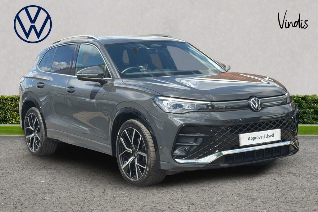 Volkswagen Tiguan Volkswagen Tiguan R-line 1.5 Etsi 150Ps 7-Speed Ds DF24WLE Grey