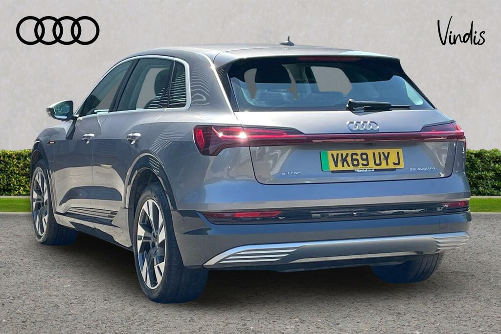 Audi E-tron Audi E-tron 55 Quattro 300,00 Kw VK69UYJ Grey #3