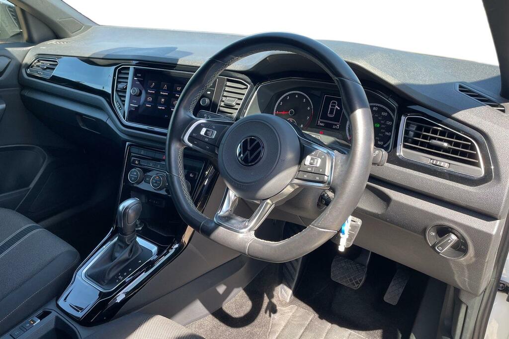 Volkswagen T-Roc Volkswagen T-roc Black Edition 1.5 Tsi 150Ps Evo 7 VO21MWG White #6