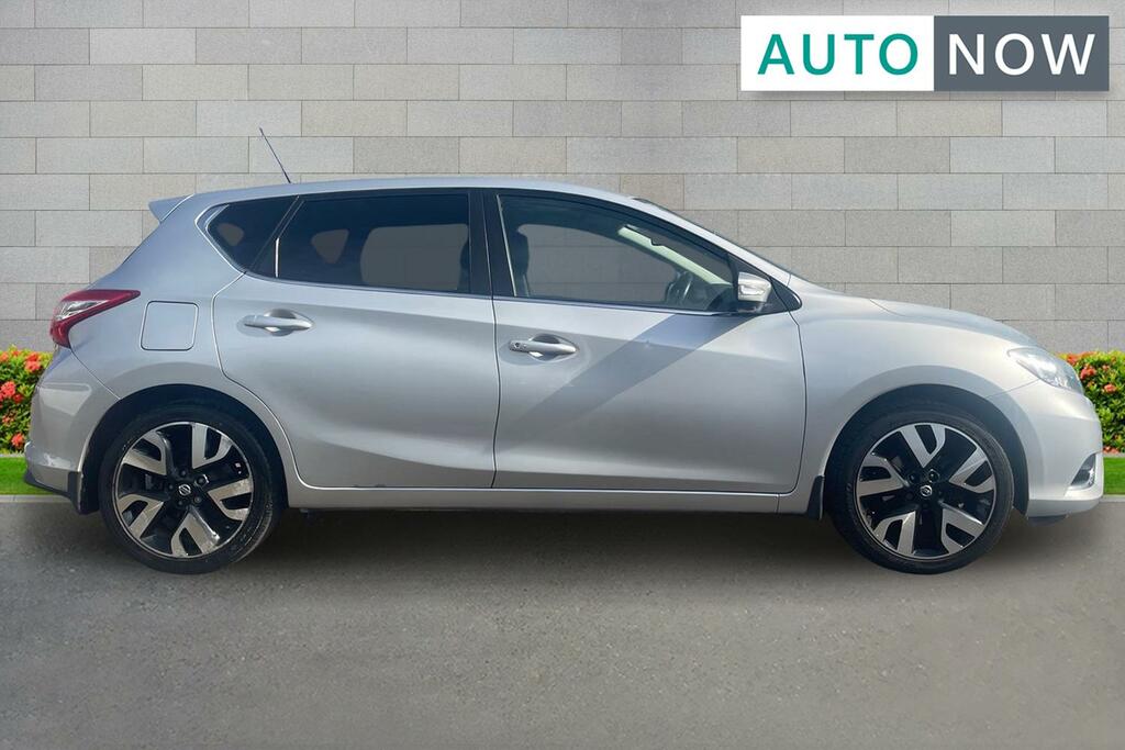 Nissan Pulsar Nissan Pulsar 1.2 Dig-t Tekna Hatchback AX18CCU Silver #4