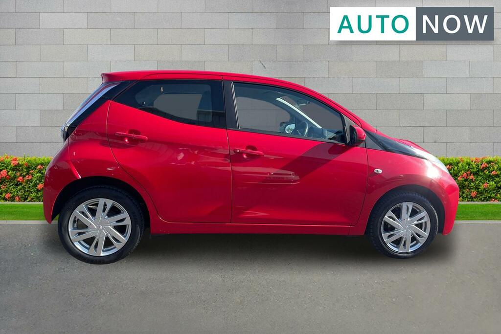 Toyota Aygo Toyota Aygo 1.0 Vvt-i X-pression Hatchback Pet LN64ZLX Red #4