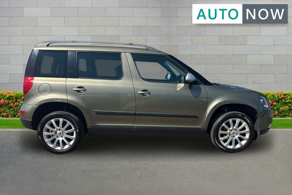 Skoda Yeti Skoda Yeti 1.2 Tsi Se Outdoor Dsg Euro LD17RHK Green #4