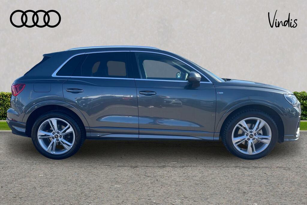 Audi Q3 Audi Q3 S Line 35 Tfsi 150 Ps 6-Speed Grey #4