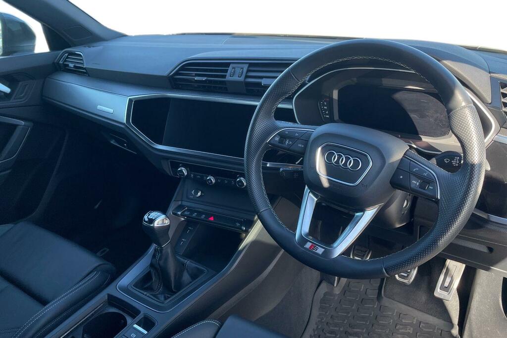 Audi Q3 Audi Q3 S Line 35 Tfsi 150 Ps 6-Speed Grey #6
