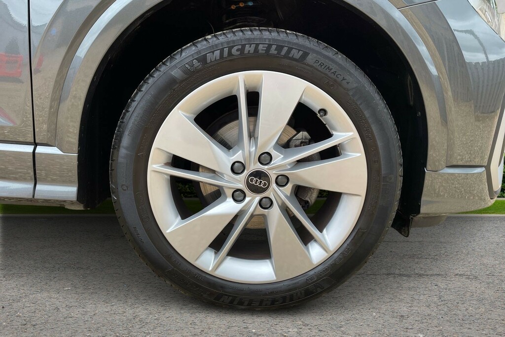 Audi Q2 Audi Q2 S Line 35 Tfsi 150 Ps S Tronic AD23NXW Grey #5