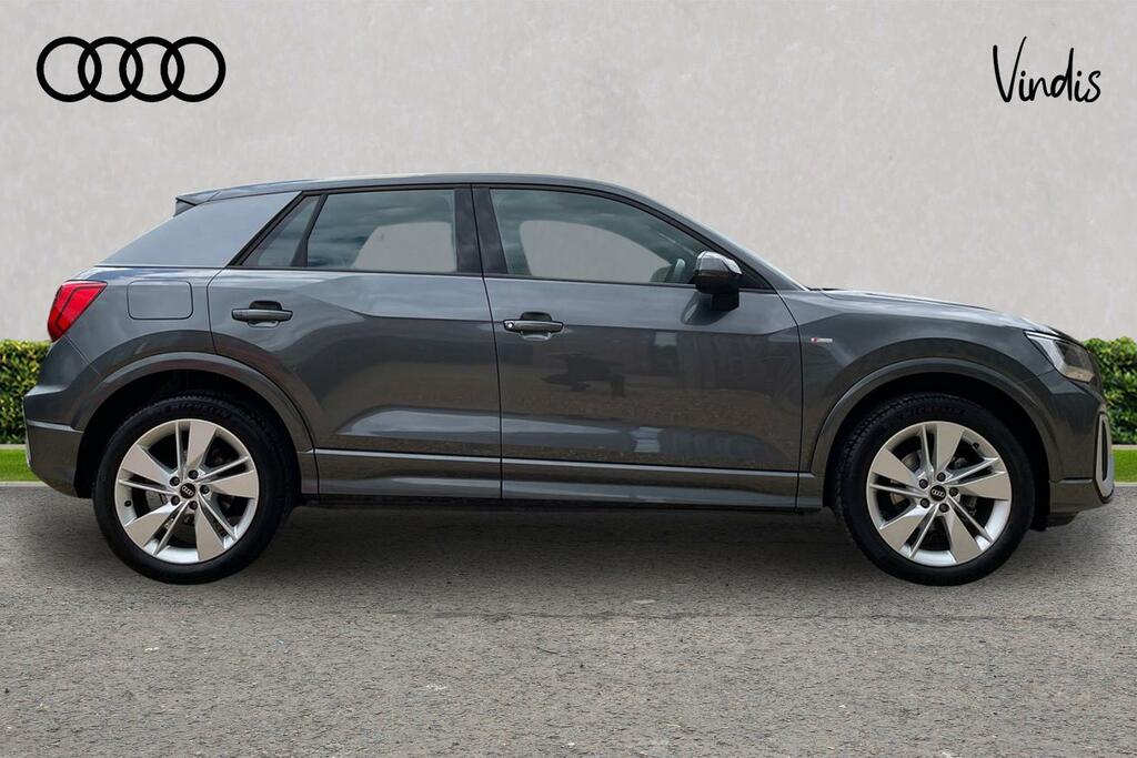 Audi Q2 Audi Q2 S Line 35 Tfsi 150 Ps S Tronic AD23NXW Grey #4