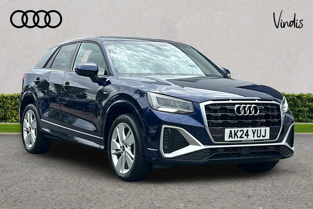 Audi Q2 Audi Estate 35 Tfsi S Line S Tronic Silver #1