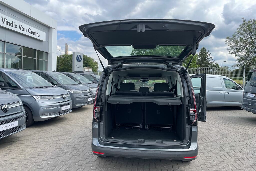 Volkswagen Caddy Maxi Life C20 Life Maxi 122 Ps 2.0 Tdi 7Sp Dsg Silver #9