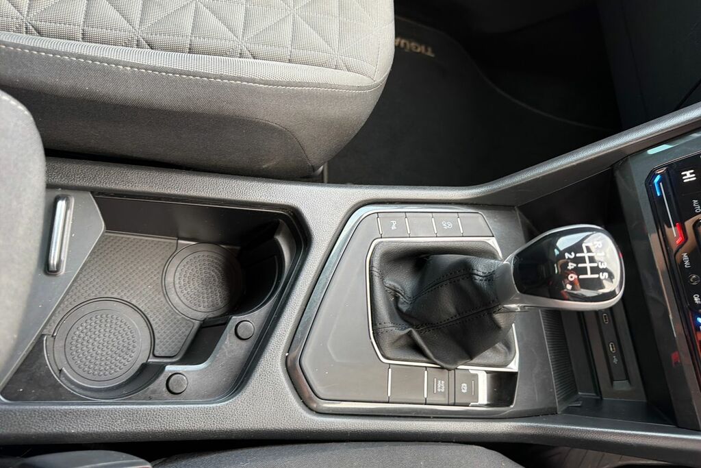 Volkswagen Tiguan 1.5 Tsi 150 Active Dsg White #27