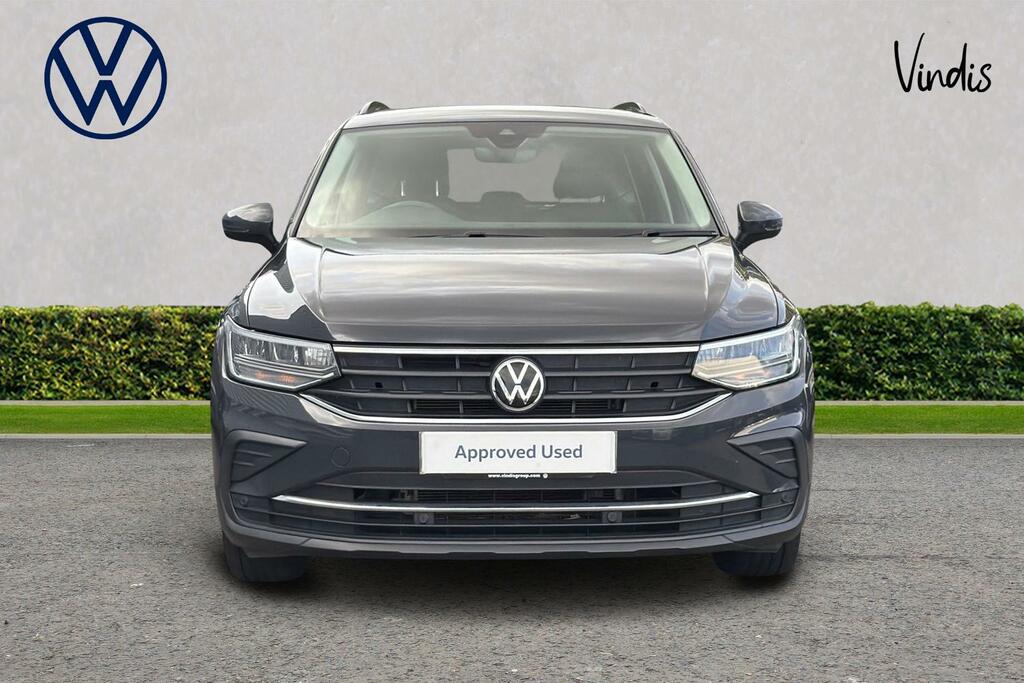 Volkswagen Tiguan 1.5 Tsi 150 Active Dsg White #5