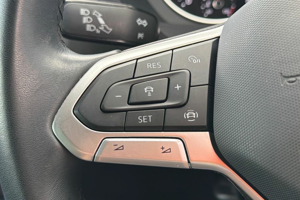 Volkswagen Tiguan 1.5 Tsi 150 Active Dsg White #24