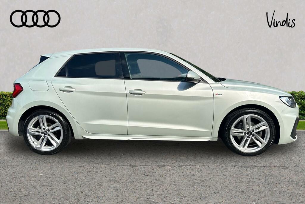 Audi A1 Audi A1 Sportback S Line 30 Tfsi 110 Ps S Tronic AD23NYO Silver #4