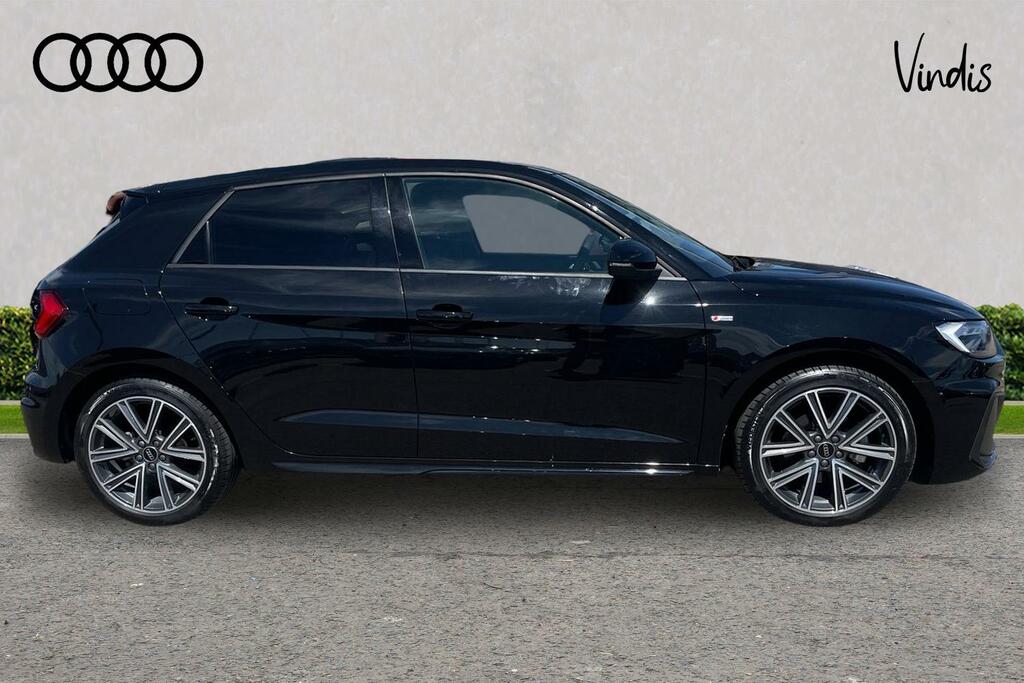 Audi A1 Audi A1 Sportback S Line 30 Tfsi 116 Ps 6-Speed KN74SHV Black #4
