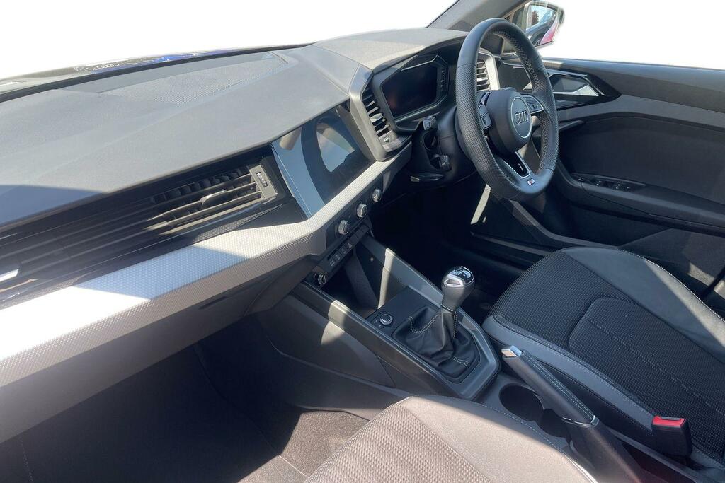 Audi A1 Audi A1 Sportback S Line 30 Tfsi 116 Ps 6-Speed KN74SHV Black #2