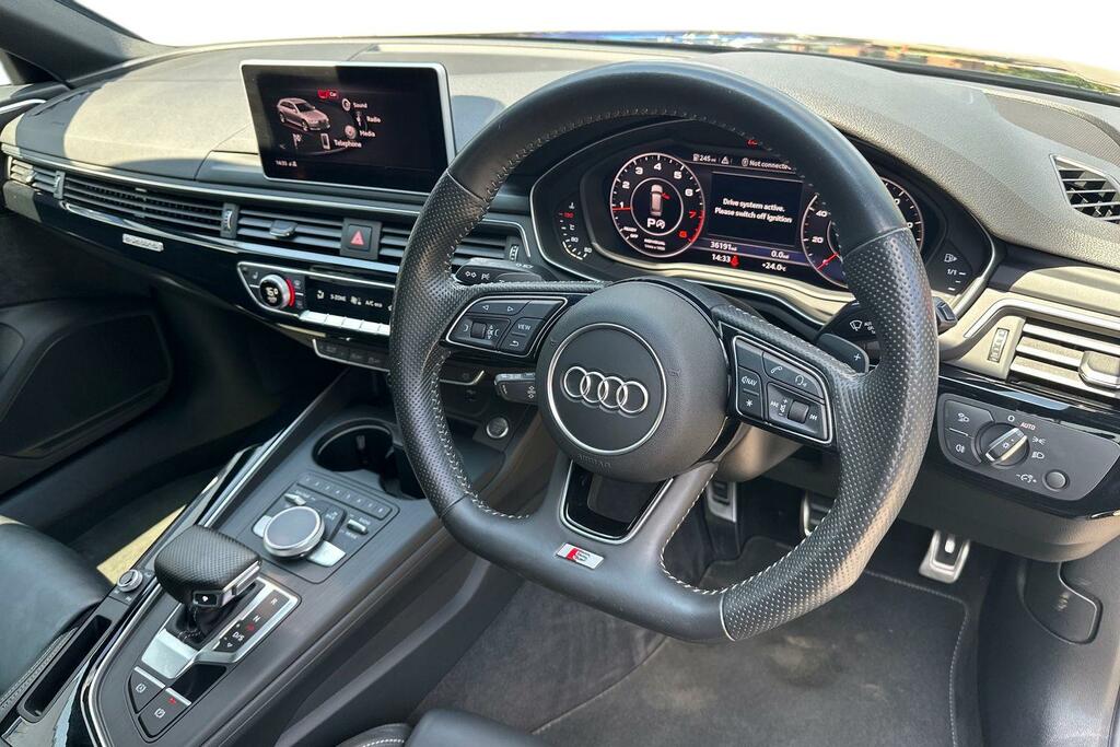 Audi A4 Avant Audi A4 Avant Black Edition 2.0 Tfsi Quattro 252 P Black #6