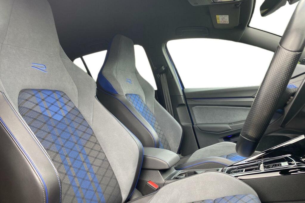 Volkswagen Golf 8 R-line 1.5 Etsi 150Ps 7-Speed Dsg Silver #11