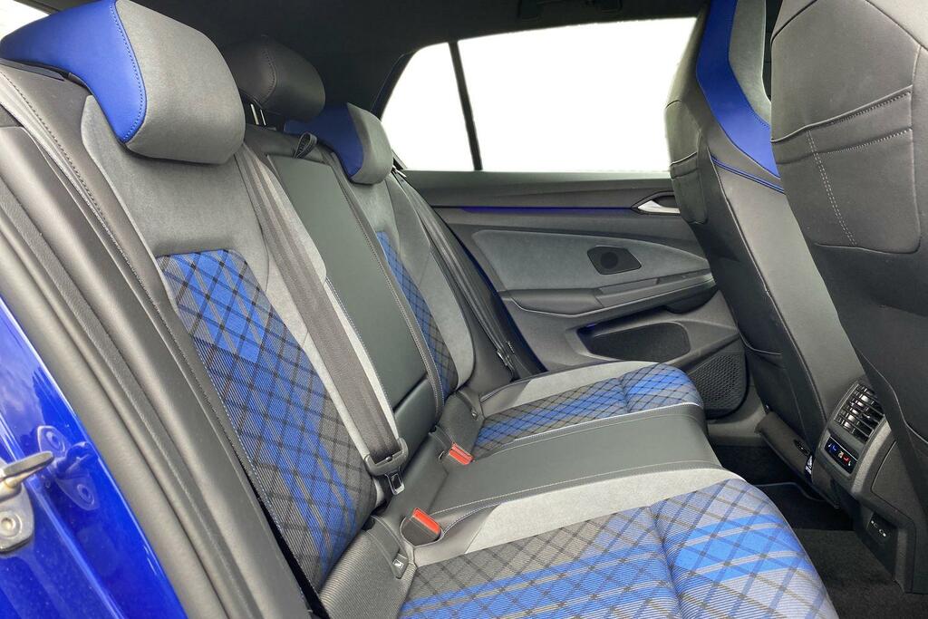 Volkswagen Golf 8 R-line 1.5 Etsi 150Ps 7-Speed Dsg Silver #10