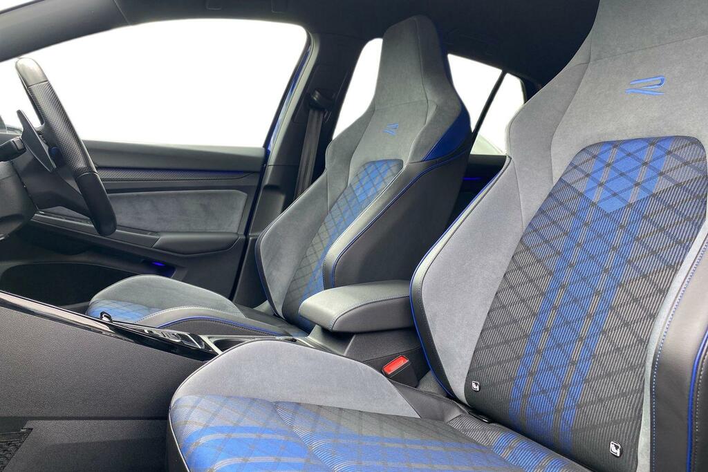 Volkswagen Golf 8 R-line 1.5 Etsi 150Ps 7-Speed Dsg Silver #7