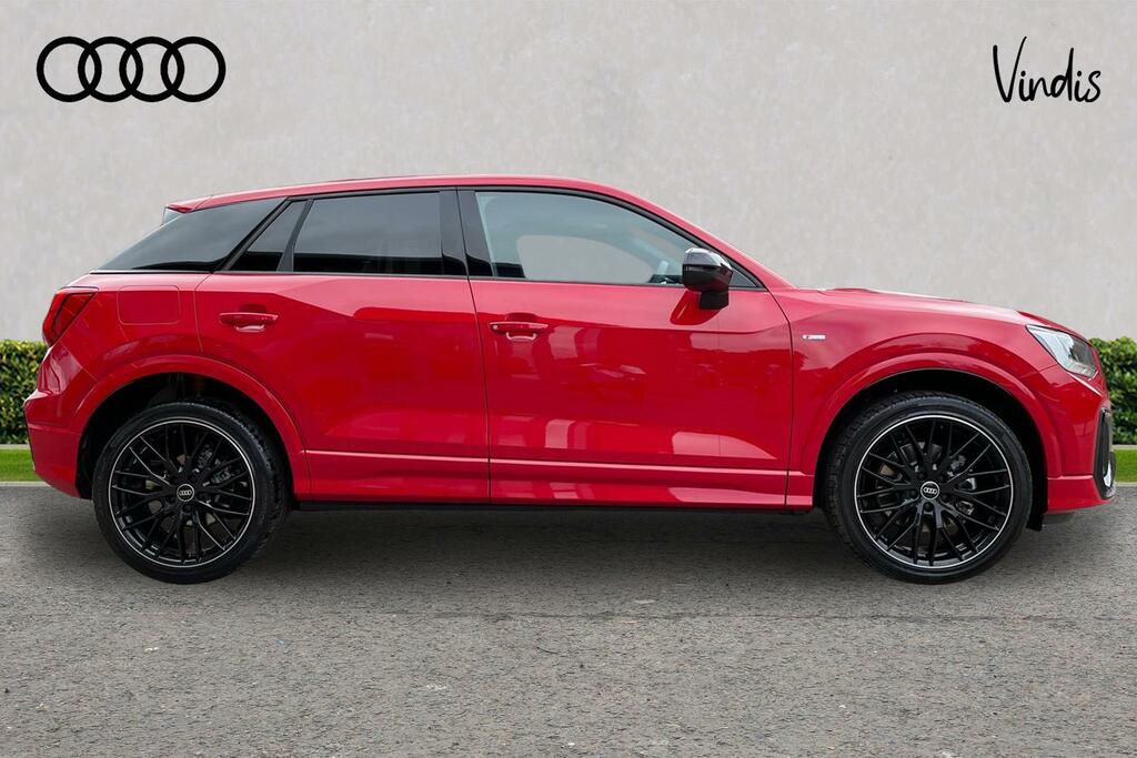Audi Q2 Audi Q2 Estate 35 Tfsi Black Edition S Tronic Red #4