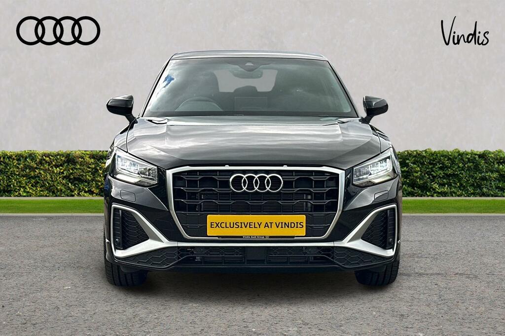 Audi Q2 Audi Q2 Estate 35 Tfsi Black Edition S Tronic Grey #8