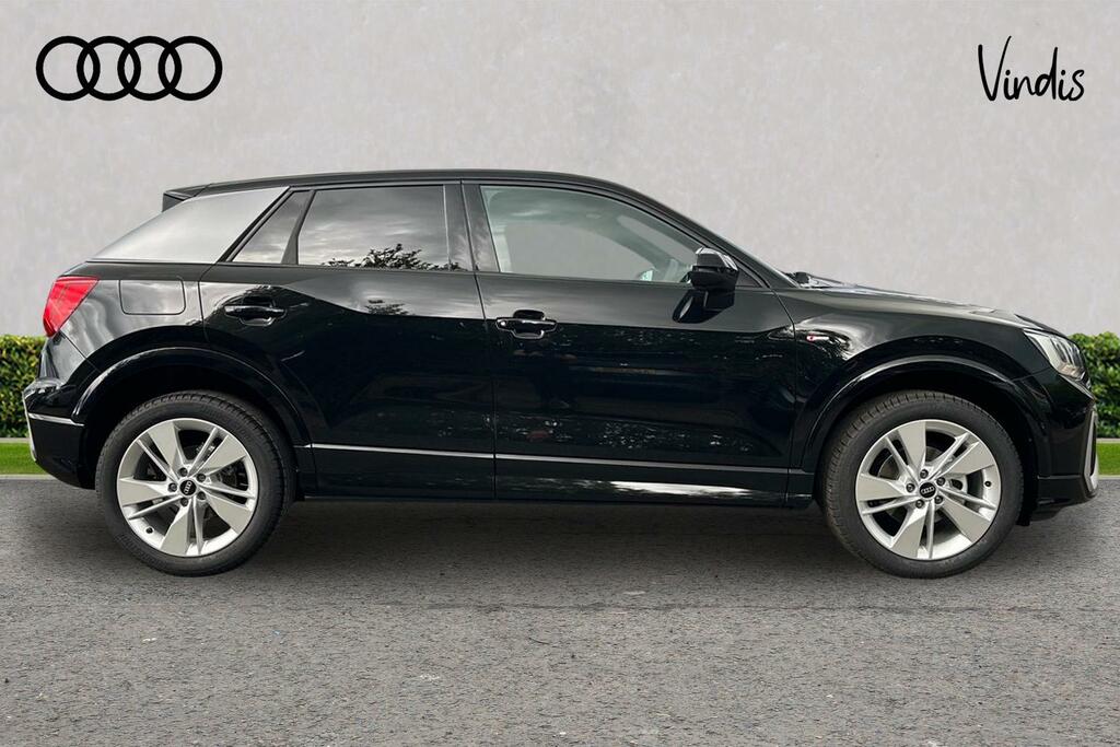 Audi Q2 Audi Q2 Estate 35 Tfsi S Line S Tronic Black #4